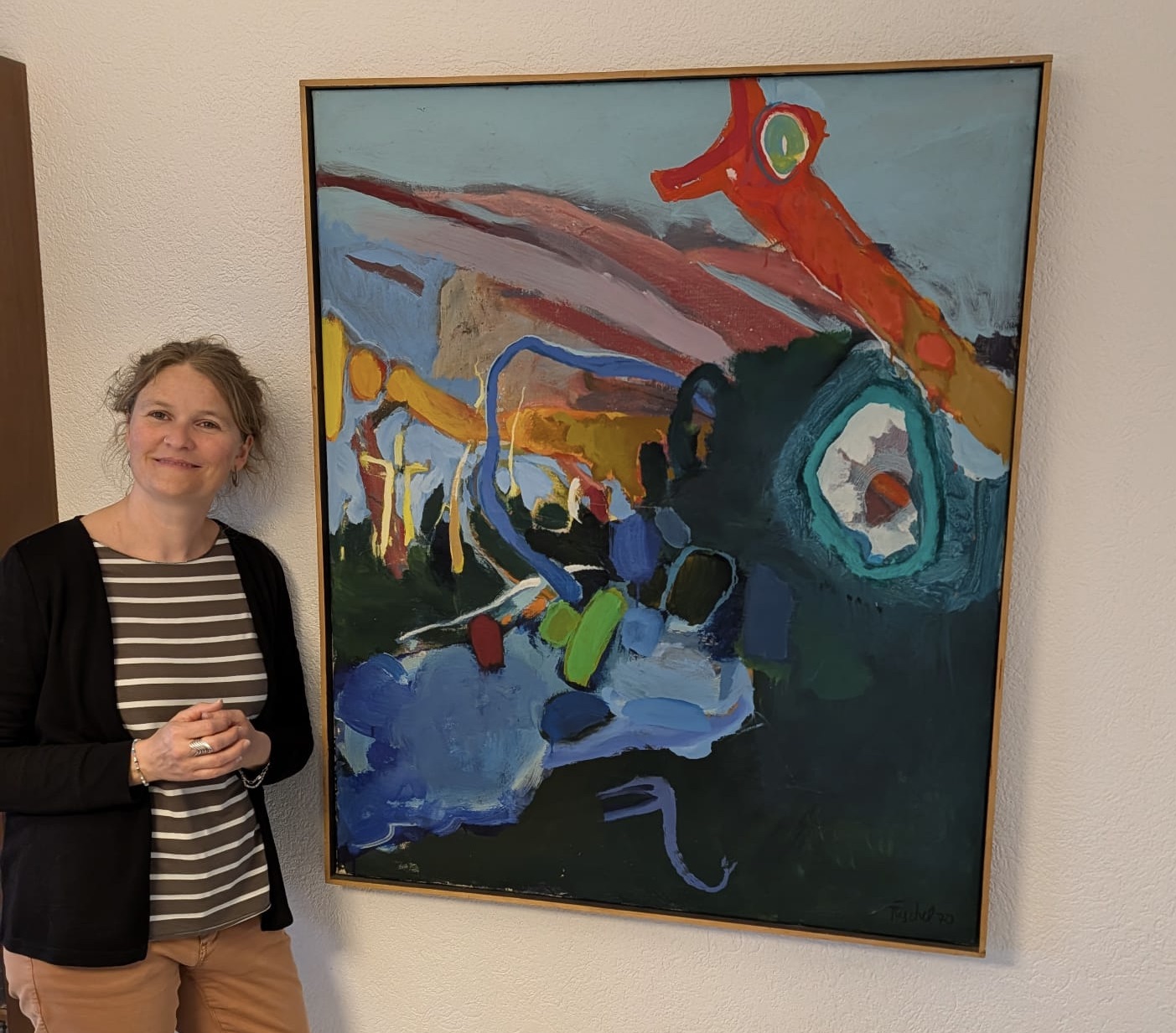 Nadja Häfner mit Secondo Püschels Werk Mikrohorizont, 1970
